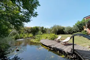 Flat with garden | Garden view - Image 2
