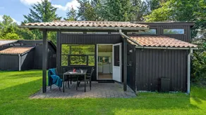 House with terrace - Image 3