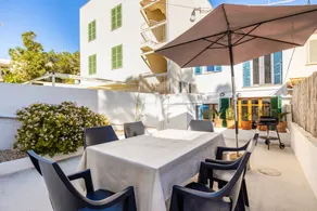 Children-friendly holiday home with terrace, garden & barbeque | Sea view | Good for workation - Image 3