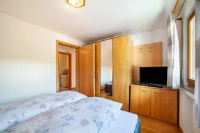 Fully equipped wonderful apartment with heated pool, sauna & hot tub | Mountain view | Good for workation | Dogs allowed - Image 4