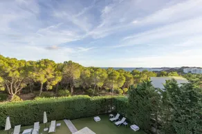 Maison de vacances entièrement équipée avec jardin, piscine et terrasse | Vue mer | À côté de la plage | Adaptée au travail à distance - Image 3