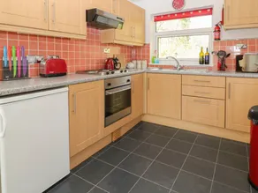 Child-friendly cottage with garden | Pet-friendly - Image 4