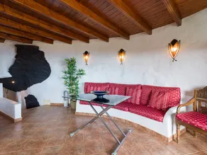 Villa with barbecue, garden & pool | Garden view - Image 4