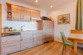 Children-friendly apartment with terrace, pool & garden | City view | Suitable for remote work - Image 4