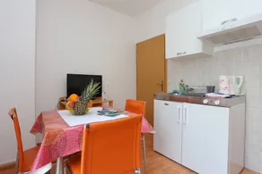 Wonderful apartment with terrace - Image 4
