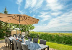 Beachfront villa at Dannemare with sea view - Image 2