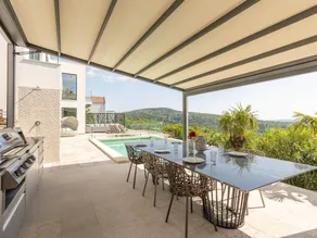 Voll ausgestattetes Ferienhaus mit Garten, Grill und Terrasse | Bergblick | Haustierfreundlich - Image 5
