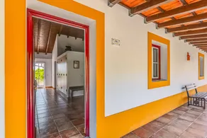 Agréable appartement avec jardin, terrasse et piscine | Vue jardin - Image 4
