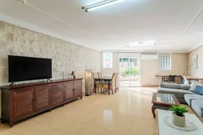 Großzügige Villa mit Garten, privatem Pool und Terrasse | Gartenblick | Haustiere sind willkommen - Image 3