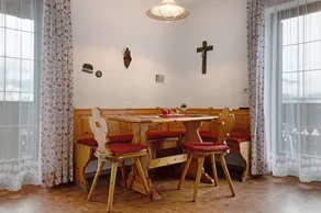 Apartment with garden | Mountain view - Image 5