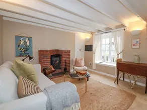 Fully equipped beautiful cottage with terrace & garden | Dogs allowed - Image 4