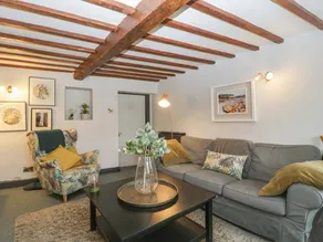 Family-friendly cottage with garden | Pets are welcome - Image 5