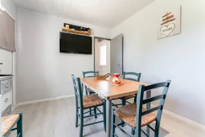 La Petite Maison in the Vineyard - Image 3