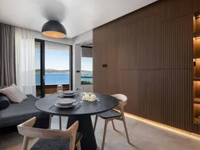 Seannamon Sea View Suite 1 steps from the beach - Image 2