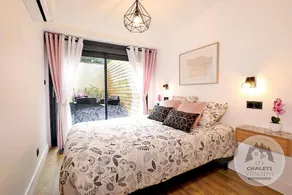 Appartement de vacances avec terrasse, barbecue et jardin | Vue jardin - Image 2