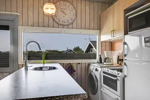 Fully equipped beautiful holiday home with terrace - Image 2