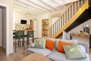 Family-oriented flat with garden, terrace & fast internet | Garden view - Image 5