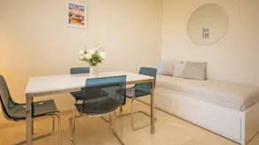Apartment mit Garten, Terrasse und Pool - Image 5