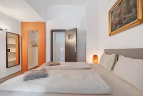 Holiday apartment | City view - Image 5
