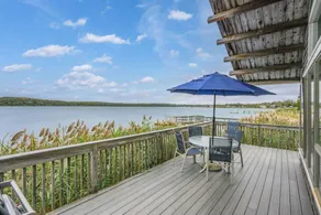 Charming Waterfront Escape Along the Cove - Image 3