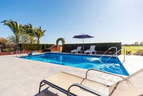 Villa with terrace, private pool & barbeque | Mountain view | Good for workation - Image 4