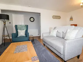 Cottage with garden | Beach view - Image 4
