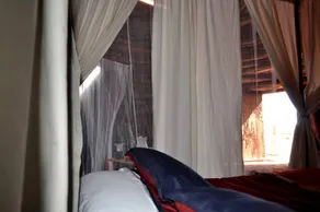 Authentic Navajo Dome Stay with Cultural Experiences near Monument Valley, Utah - Image 2