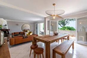 Spacieuse maison de vacances adaptée aux familles avec barbecue, piscine privée et jardin | Vue mer | À côté de la plage | Avec animaux bienvenus - Image 3