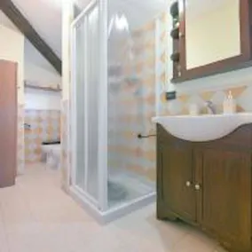 Exquisito apartamento vacacional con 2 dormitorios para 6 personas - Image 3