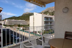 Fully equipped charming apartment with terrace, garden & pool | Close to the beach | Pets allowed - Image 5
