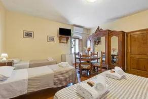 Wonderful private room with garden & barbecue | Garden view | Dogs allowed - Image 2