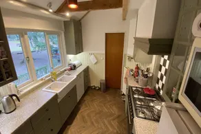 Merveilleux cottage adapté aux familles avec jardin, terrasse et barbecue | Vue nature | Avec animaux admis - Image 3
