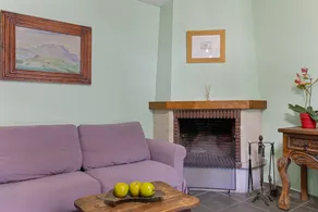 Apartment 'Apartamento Narcea 4' with Mountain View, Private Terrace and Wi-Fi - Image 4