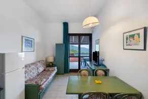 P. R. Club - Two-Room Faro 23 with Sea View, Private Terrace and Air Conditioning - Image 3