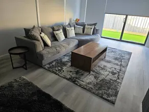 Luxury living accommodation - Image 3