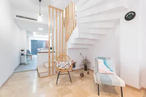 Holiday home with terrace | City view - Image 5