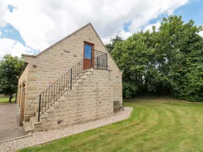 Cottage with garden & barbeque - Image 2