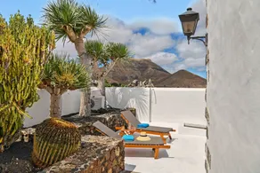 Holiday home with terrace, garden & BBQ | Garden view | Good for workation - Image 4