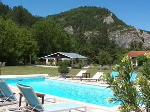 House with barbeque, terrace & garden | Garden view - Image 3