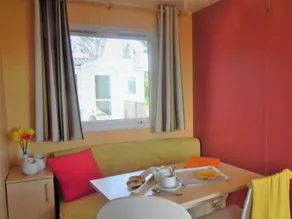 Mobile home with terrace | Pet-friendly - Image 5