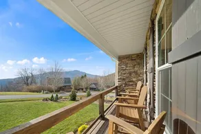 Comptime Located in Seven Devils Hot Tub Pool Table With Great Views - Image 2