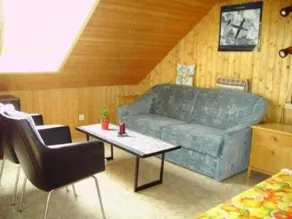 Apartment with garden & barbeque | Mountain view - Image 2