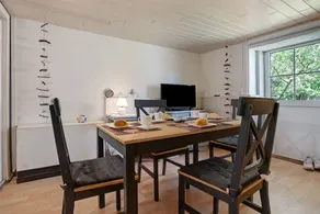 Appartement avec barbecue, jardin et terrasse | Vue jardin - Image 3