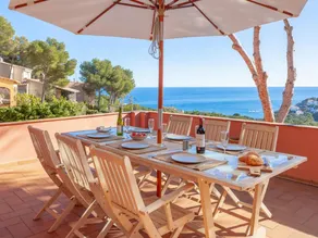 Villa mit privatem Pool und Garten - Image 4