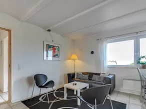 Children-friendly house with terrace, sauna & barbeque | Sea view | Next to the beach | Pets are welcome - Image 4