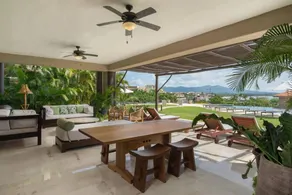 Luxury Condo Beach Access - Image 5