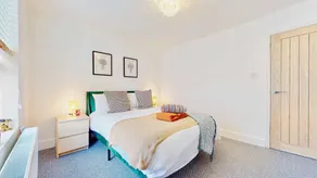 Lovely holiday home with garden - Image 4