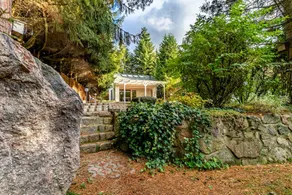 Holiday home with terrace, barbeque & garden | Nature view - Image 5