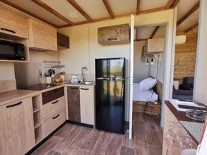 Chalet with heated pool & terrace - Image 5