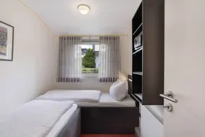 Flat with garden | Mountain view - Image 2